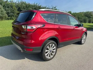 Ford Escape 2017 AWD Titanium 4p SUV