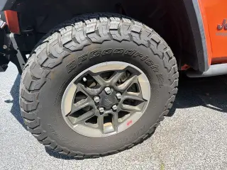 Jeep Wrangler Unlimited 2018 4x4 Rubicon SUV de 4 puertas (lanzamiento de mitad de año)