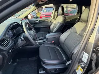 Ford Escape 2024 ST-Line 4dr SUV