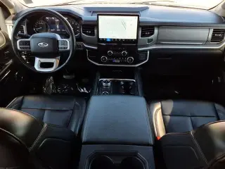 Ford Expedition MAX 2024 4x4 XLT 4p SUV