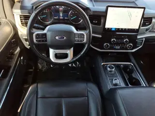Ford Expedition MAX 2024 4x4 XLT 4p SUV