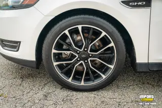 Ford Taurus 2017 AWD SHO 4p Sedan