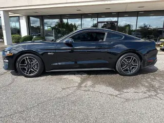 Ford Mustang 2021 GT 2dr Fastback