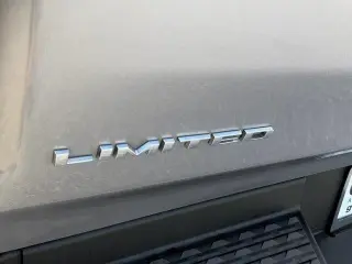 Ram 1500 2020 4x4 Limited 4p Cabina de Tripulación 5.6 ft. SB Camioneta