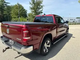 Ram 1500 2021 4x4 Laramie 4p Cab 6.4 ft. SB Camioneta