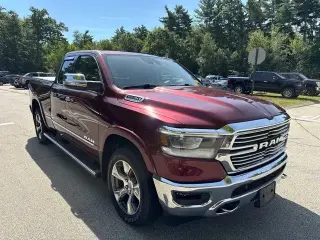 Ram 1500 2021 4x4 Laramie 4p Cab 6.4 ft. SB Camioneta