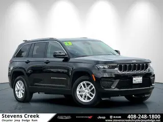 Jeep Grand Cherokee 2023 4x4 Laredo X 4p SUV