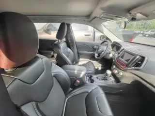Jeep Cherokee 2020 Latitude Plus 4p SUV