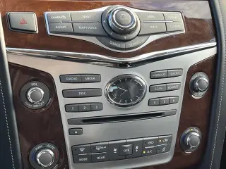 INFINITI QX80 2019 Luxe 4p SUV