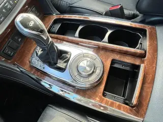INFINITI QX80 2019 Luxe 4p SUV