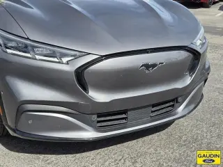 Ford Mustang Mach-E 2023 Premium 4p SUV