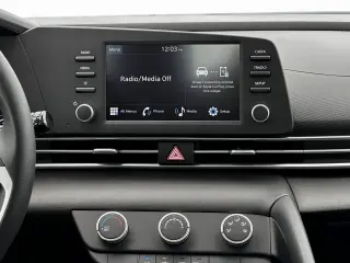 Hyundai ELANTRA 2024 SE Sedán 4p