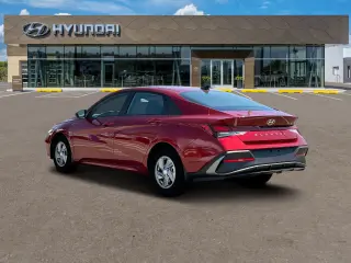 Hyundai ELANTRA 2024 SE Sedán 4p