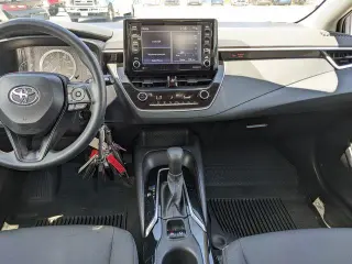 Toyota Corolla 2022 LE 4p Sedan
