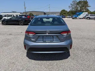 Toyota Corolla 2022 LE 4p Sedan