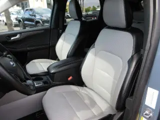 Ford Escape Plug-In Hybrid 2025 PHEV 4p SUV