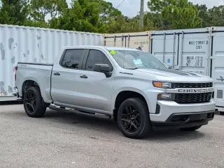 Chevrolet Silverado 1500 Limited 2022 4x4 Custom 4p Crew Cab 5.8 pies. CB