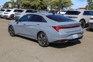 Hyundai ELANTRA 2021 SEL 4p Sedan