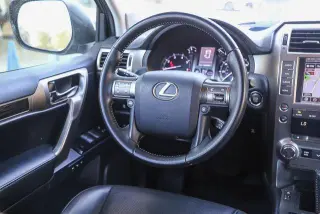 Lexus GX 460 2017 AWD 4p SUV