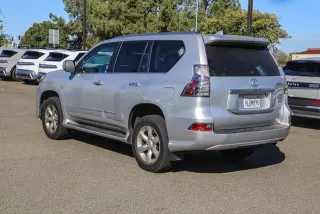 Lexus GX 460 2017 AWD 4p SUV