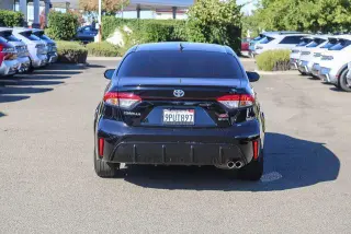 Toyota Corolla Hybrid 2025 SE Sedán 4p