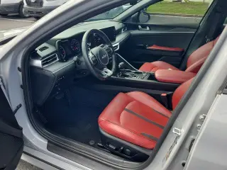 Kia K5 2023 GT-Line 4p. Sedán