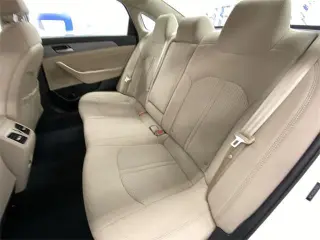 Hyundai SONATA 2018 SEL+ 4p. Sedán (lanzamiento medio del año)