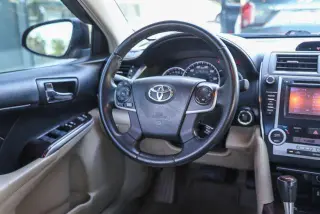 Toyota Camry 2013 XLE 4p. Sedán
