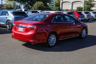 Toyota Camry 2013 XLE 4p. Sedán
