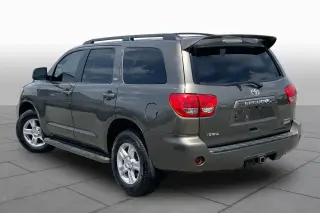 Toyota Sequoia 2008 4x4 SR5 4p SUV (5.7L)