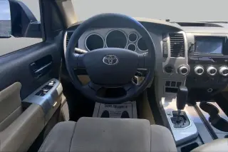 Toyota Sequoia 2008 4x4 SR5 4p SUV (5.7L)