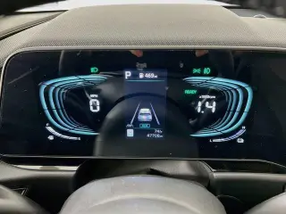 Kia Niro 2023 SX Touring 4p Crossover