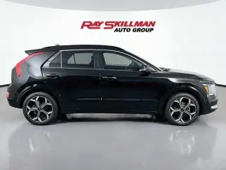 Kia Niro 2023 SX Touring 4p Crossover