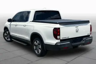 Honda Ridgeline 2019 AWD RTL-T 4p. Cabina de tripulación 5,3 pies de caja trasera