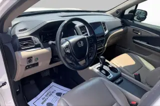 Honda Ridgeline 2019 AWD RTL-T 4p. Cabina de tripulación 5,3 pies de caja trasera