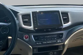 Honda Ridgeline 2019 AWD RTL-T 4p. Cabina de tripulación 5,3 pies de caja trasera