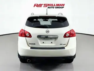 Nissan Rogue 2013 AWD SV 4dr Crossover