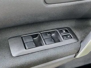 Nissan Rogue 2013 AWD SV 4dr Crossover