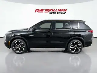 Mitsubishi Outlander PHEV 2023 AWD 40th Anniversary SUV de 4 puertas