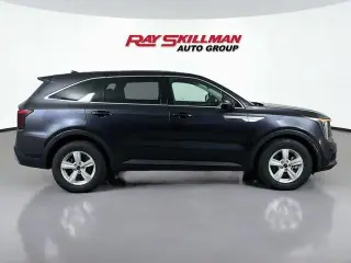 Kia Sorento 2025 LX 4p SUV