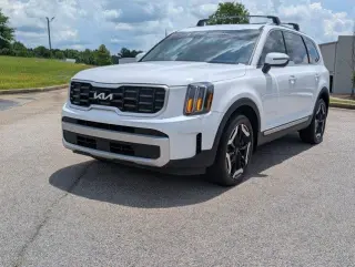 Kia Telluride 2024 S 4p SUV