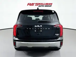 Kia Telluride 2023 AWD LX 4p SUV