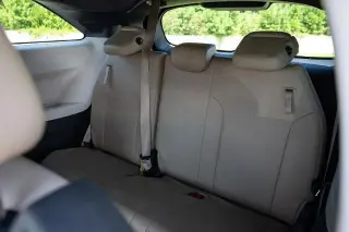 Toyota Sienna 2021 AWD XLE 7 pasajeros Mini-Van 4 puertas