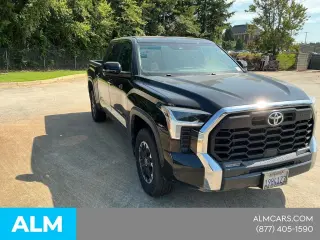 Toyota Tundra 2024 4x4 SR5 4p CrewMax Cab Pickup SB