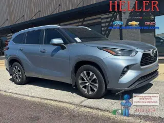 Toyota Highlander 2024 LE SUV 4p.