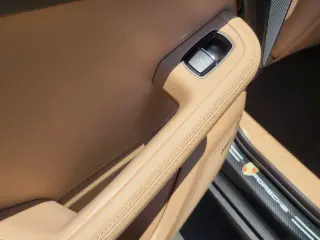 Porsche Macan 2023 tracción en todas las ruedas 4p SUV