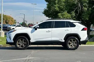 Toyota RAV4 Hybrid 2023 AWD Woodland Edition 4p SUV