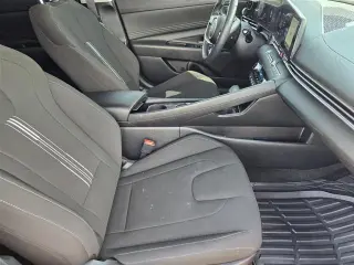 Hyundai ELANTRA 2024 SEL Sedán 4p.