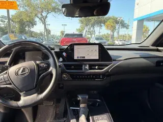 Lexus UX 250h 2024 Premium 4dr Crossover