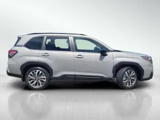 Subaru Forester 2025 AWD Touring 4p Crossover